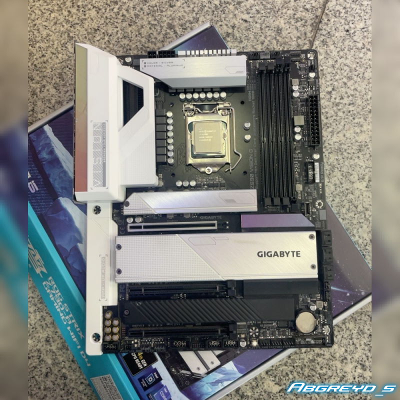 GIGABYTE Z590 VISION G + i7-11700K